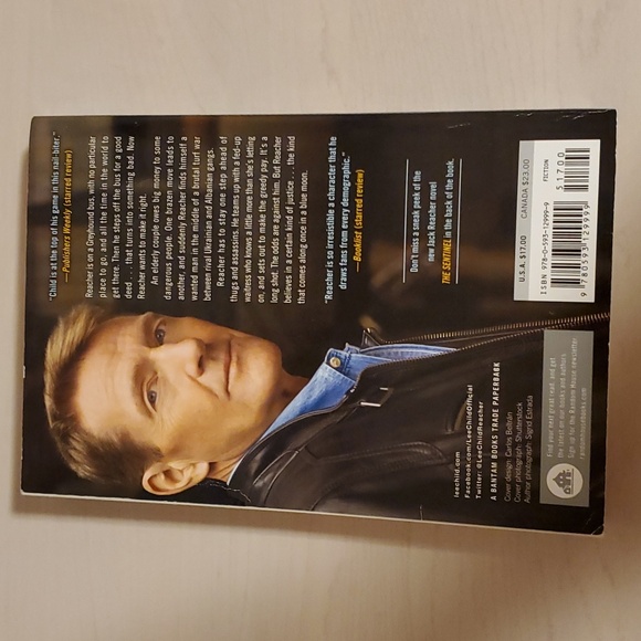 Blue Moon by Lee Child - Picture 2 of 2